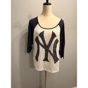 NEW PINK Victoria's Secret women's small NY Yankees 3/4 sleeve leopard top